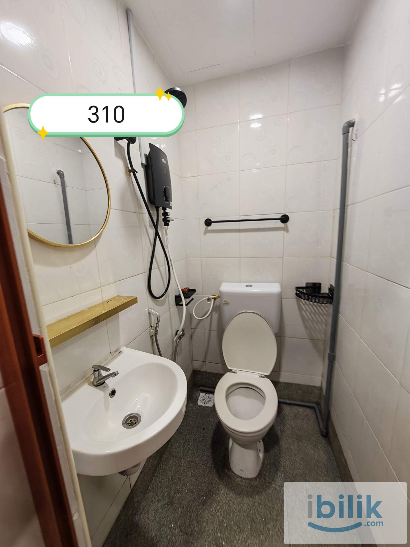 Master room Near Bangsar 🔥, Low Deposit As RM 300 Private Bathroom 👍eposit  - Image 3
