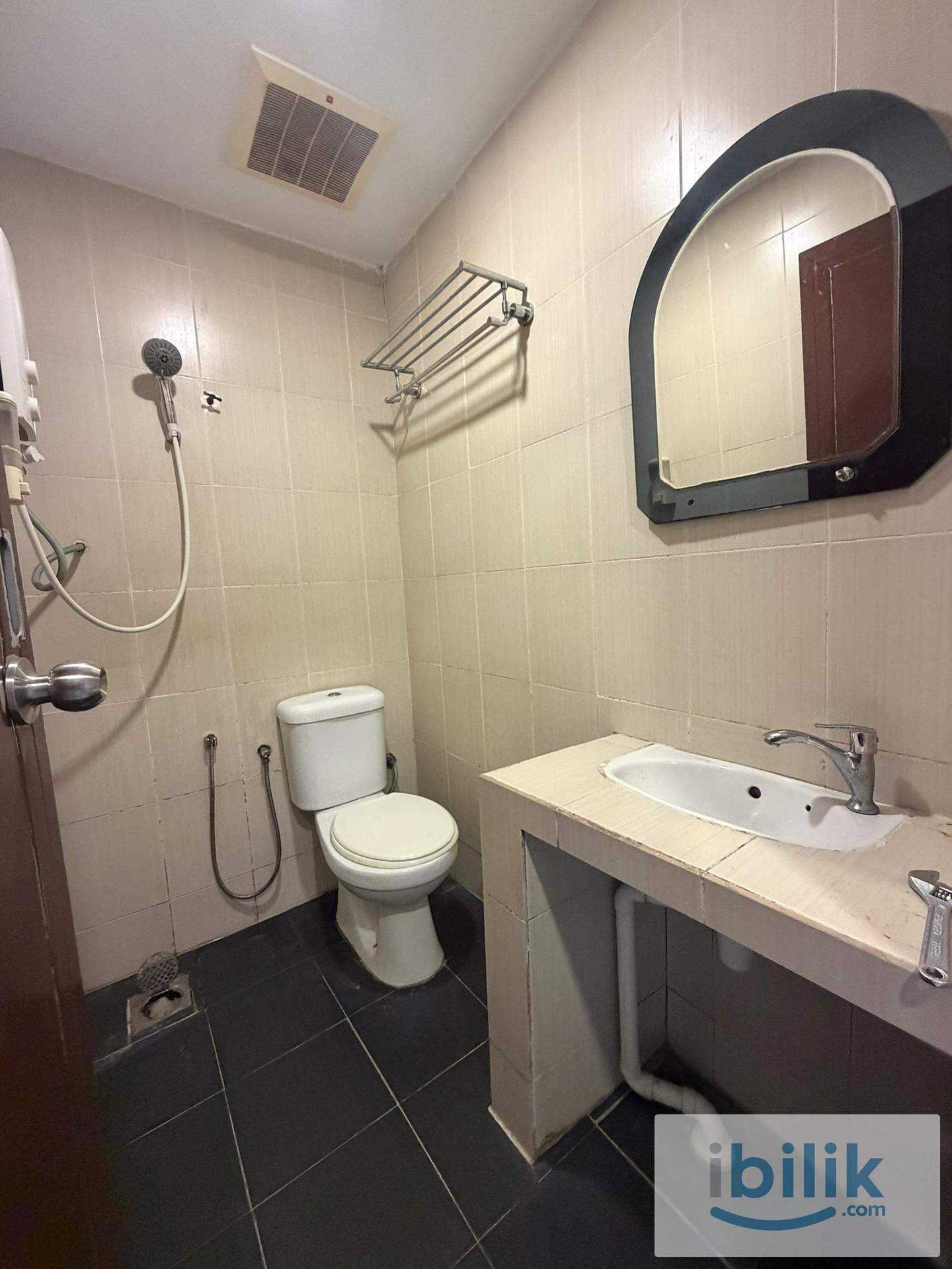 Private Room 🔥 Low Deposit 📌 MRT / LRT Maluri🚎 - Image 2