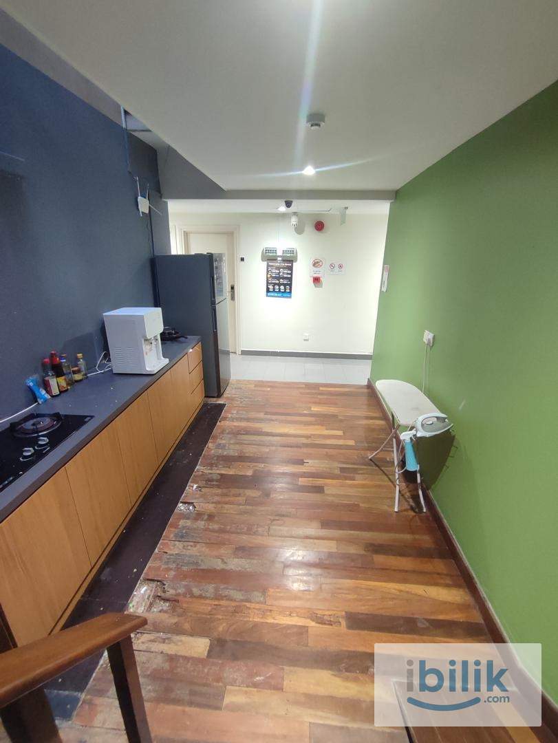 BERJAYA STUDENT 🧑‍🎓 NO DEPOSIT COME WITH PRIVATE BATHROOM ‼️ 5 MIN WALK TO COLLEGE 🏫 - Image 8