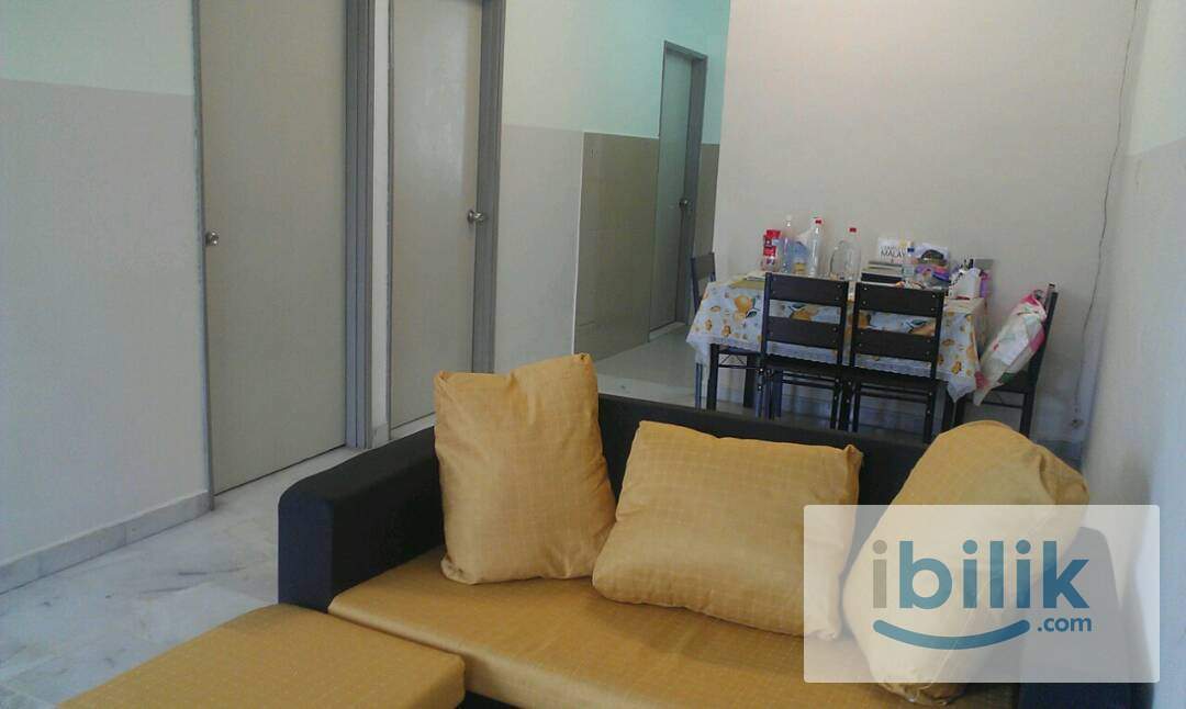 Full furnished w aircond at jalan Kerapu 6,Permai 3,Seremban nearby Seremban Tuanku hospital,Palm mall - Image 1