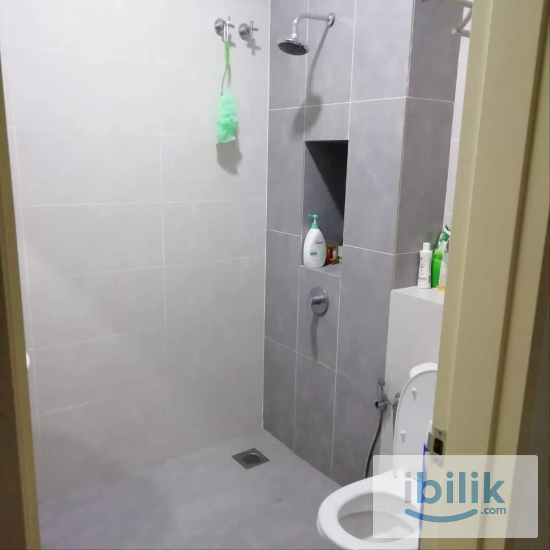 Middle Room at Setia Alam, Shah Alam - Image 4