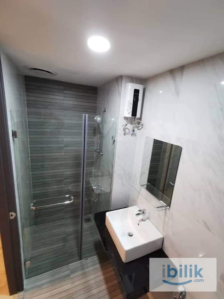 Special Promo Price Emporis Room For Rent - Image 4