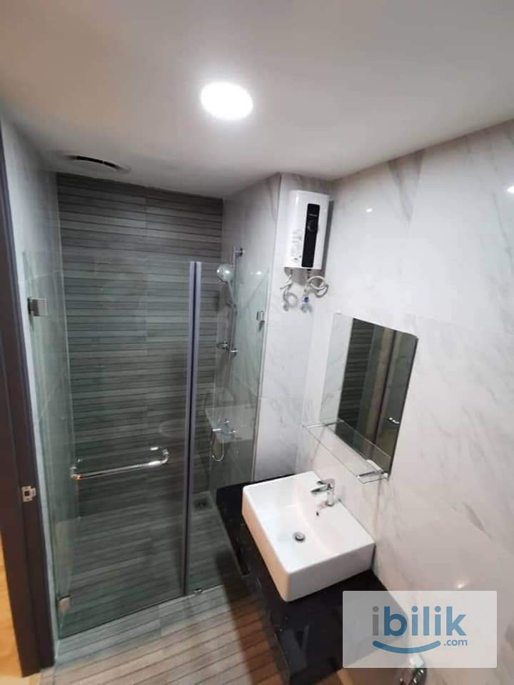 Special Promo Price For Emporis Medium Room For Rent - Image 3