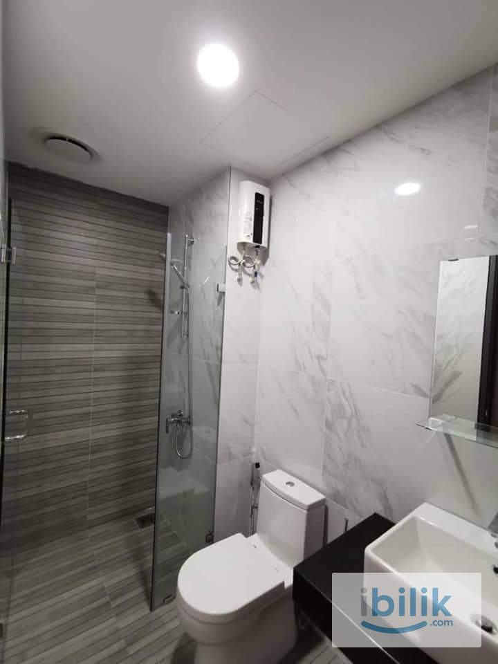 Special Promo Price For Emporis Master Room For Rent !!! - Image 9