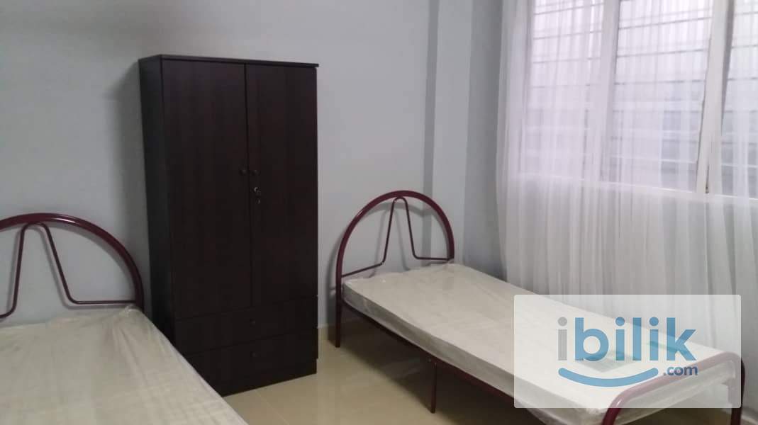 Bilik Sewa Wanita Melayu, Medium Sharing Room Di Flat Blok C1 Seksyen 1, Wangsa Maju, Kuala Lumpur. - Image 1