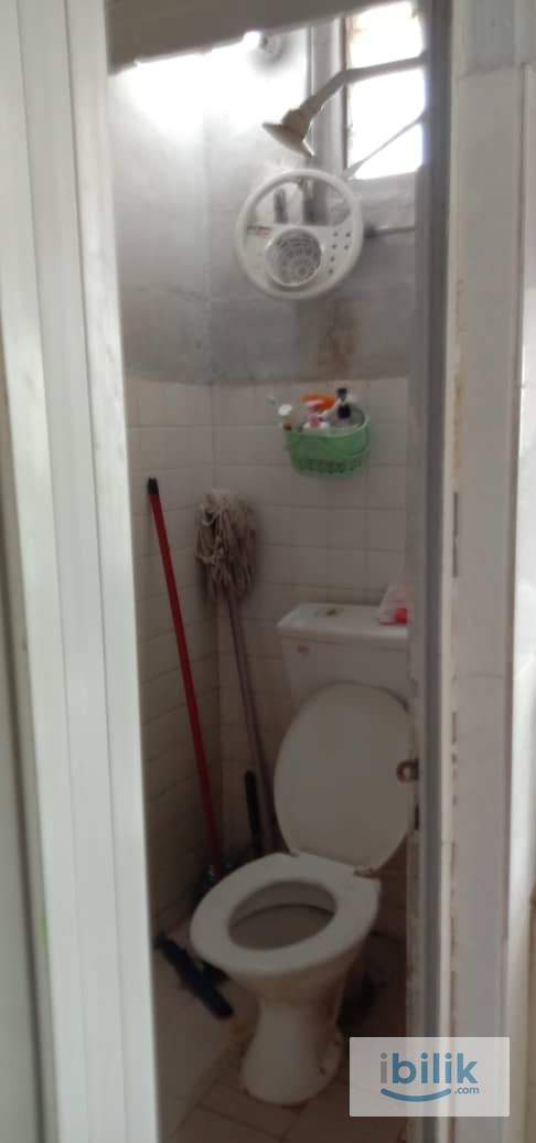 Bilik Sewa Wanita Melayu, Medium Sharing Room Di Flat Blok C1 Seksyen 1, Wangsa Maju, Kuala Lumpur. - Image 2