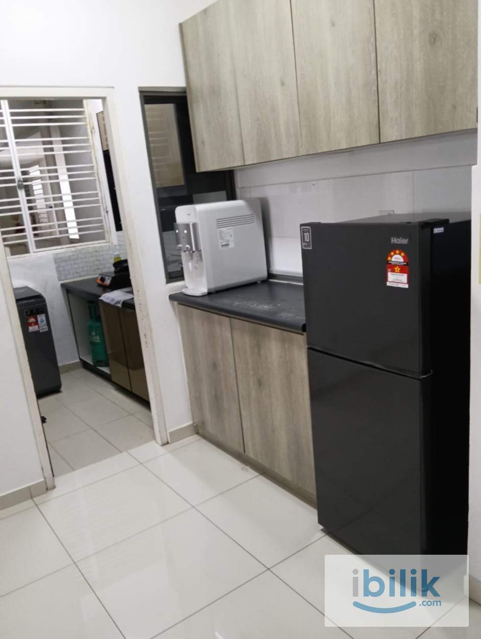 Bilik Sewa untuk Lelaki Melayu Medium Small Room Non Sharing di Condo Season Garden Wangsa Maju. - Image 2
