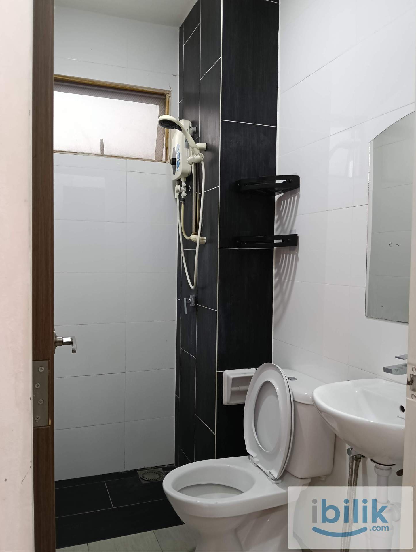 Bilik Sewa Lelaki Melayu Master Room Non Sharing di Condo Season Garden Wangsa Maju. - Image 3