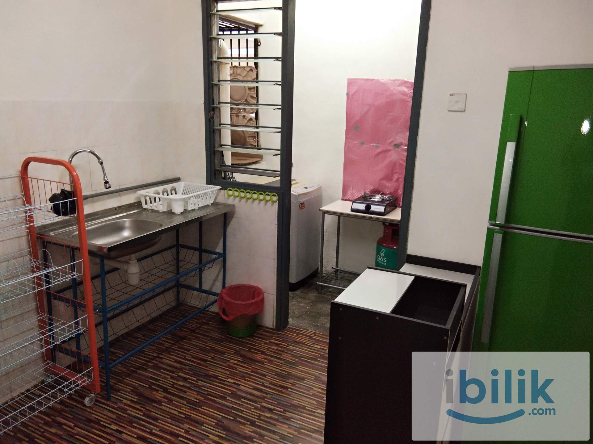 Bilik Sewa Wanita Melayu, Bilik Medium Sharing di Flat Taman Setapak Indah, KL. - Image 2