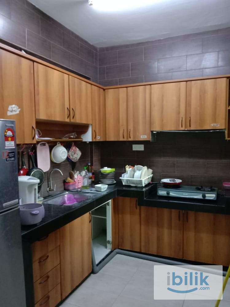 Bilik Sewa Wanita Melayu, Bilik Medium Sharing di Apartment Kenari Court Pandan Indah, KL. - Image 3