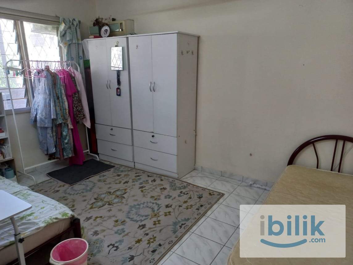 Bilik Sewa Wanita Melayu, Medium Sharing Room Di Flat Blok D4, Seksyen 2 Wangsa Maju, Kuala Lumpur. - Image 1