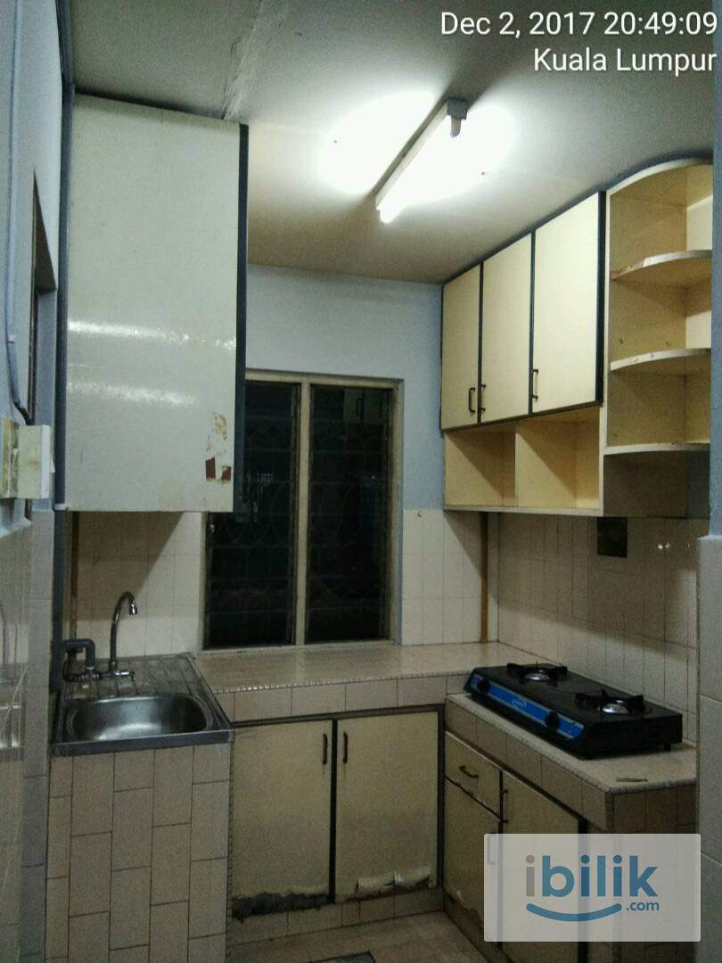 Bilik Sewa Lelaki Melayu, Medium Sharing Room Di Flat Blok A8 Seksyen 2, Wangsa Maju KL. - Image 2
