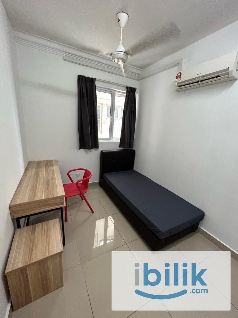 😍 5 mins walk to LRT 😍 Inclusive of Utilities 😍Free Wifi 😍Free Cleaning 😍Fully furnished Single Room at Pacific Place - Image 2