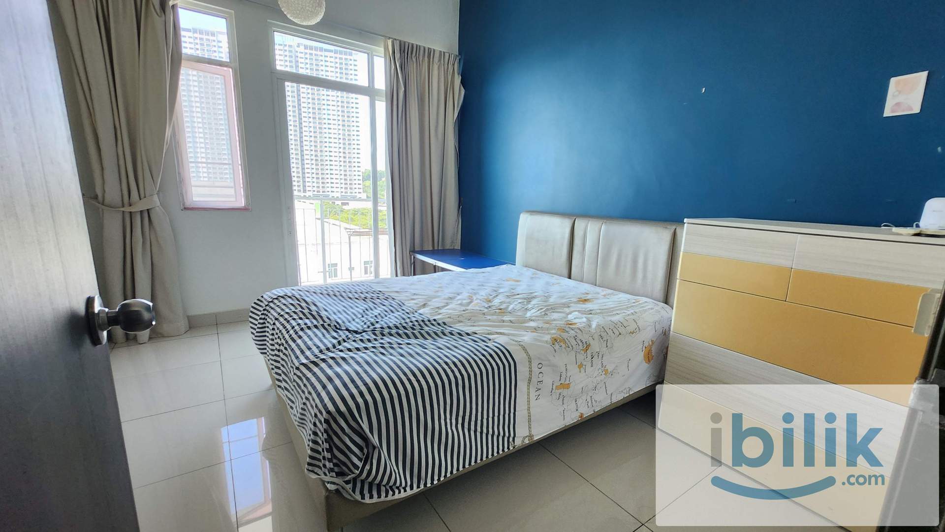 Master Room - Image 1