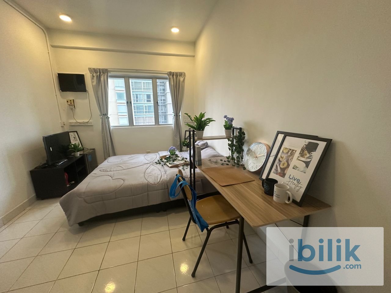 2Min Walk to MRT 🏔[ Bukit Damansara D28 Master Room ] Fully Furnished Queen Bed with & Bathroom - Image 1