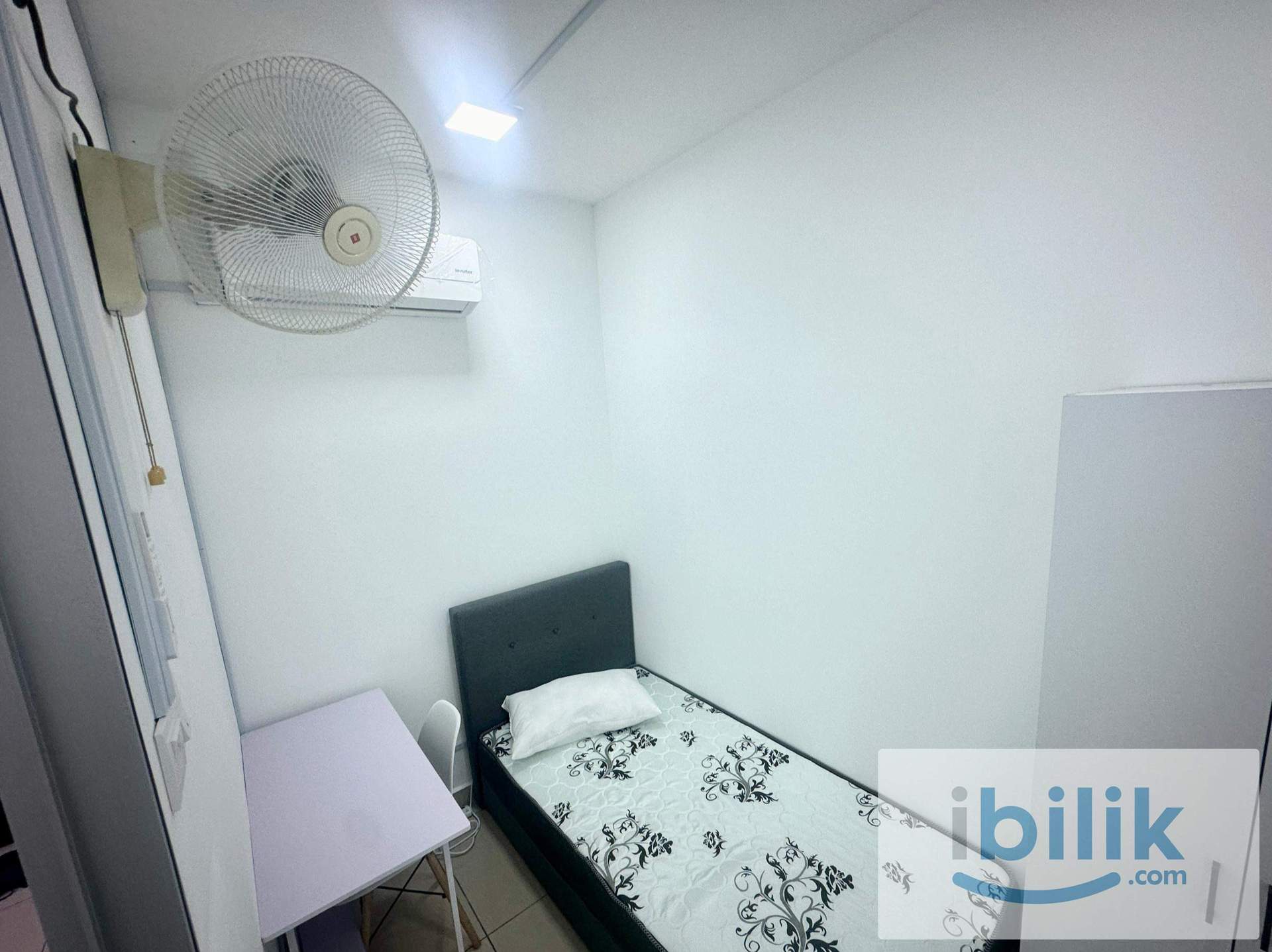 (Female Unit)☀5 min walk to LRT Ara Damansara !! Single Room at Pacific Place - Image 1
