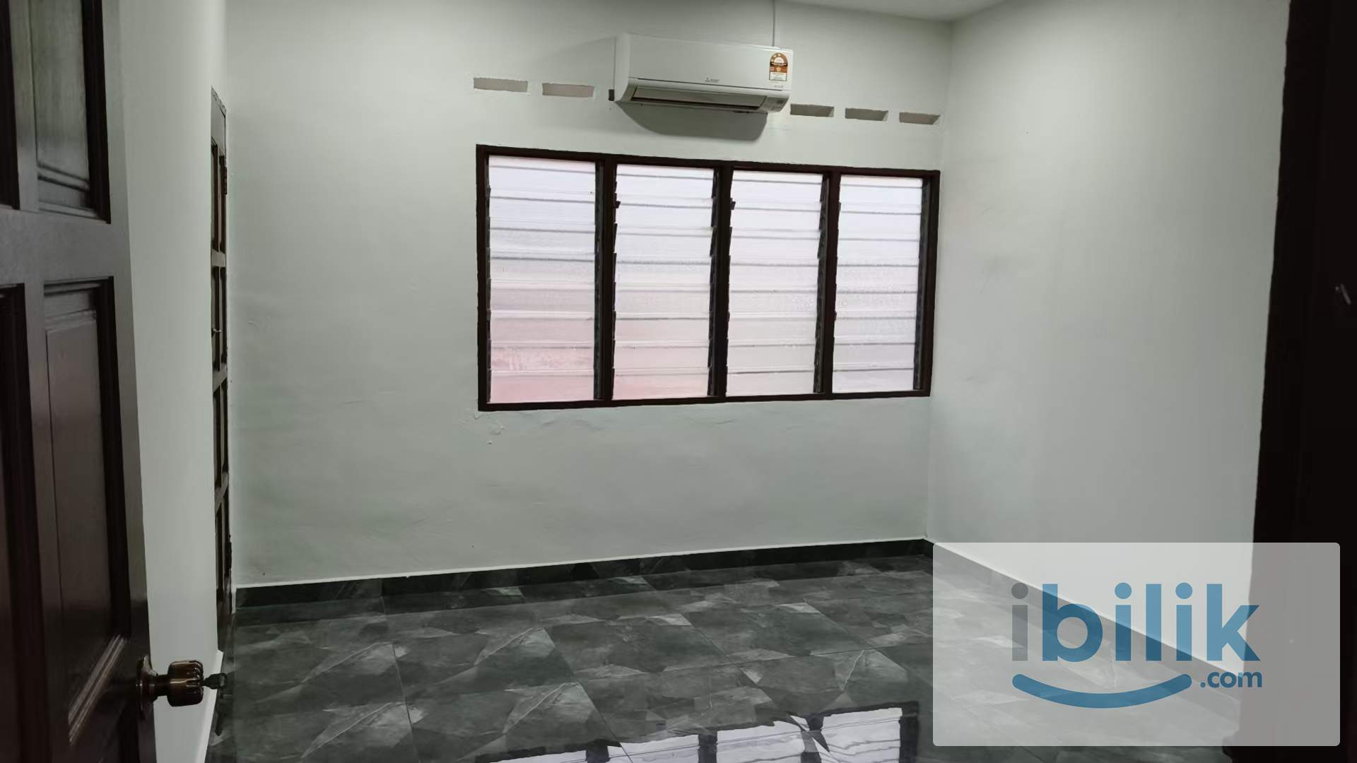 Bahau house nsk 5 room kk sekolah smk datum mansor jempol - Image 2