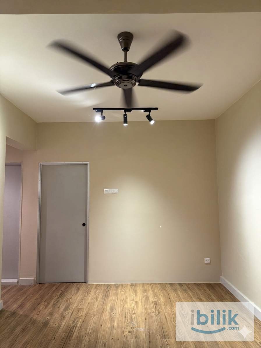 ✨ Beautiful Female Unit Medium Room to Let @ Main Place Residence, USJ 21 ✨ - Image 3