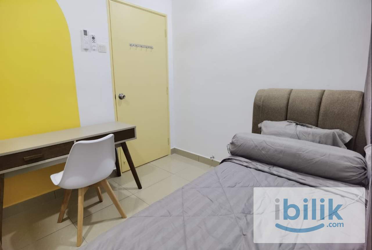 Single room for rent at Connaught Avenue @ MRT Taman Connaught, UCSI, Ekocheras - Image 1