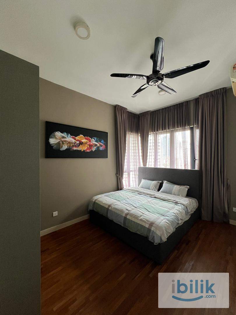 Middle room with connecting bathroom for rent in 100 residency Setapak, TARUC, Wangsa maju KLCC - Image 1