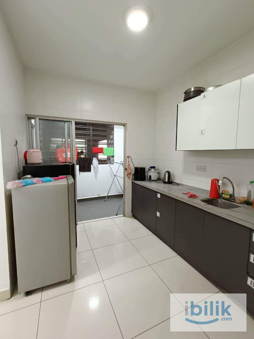 Master room for rent at Spring Avenue Kuchai Lama, Sri Petaling, Taman Desa - Image 5