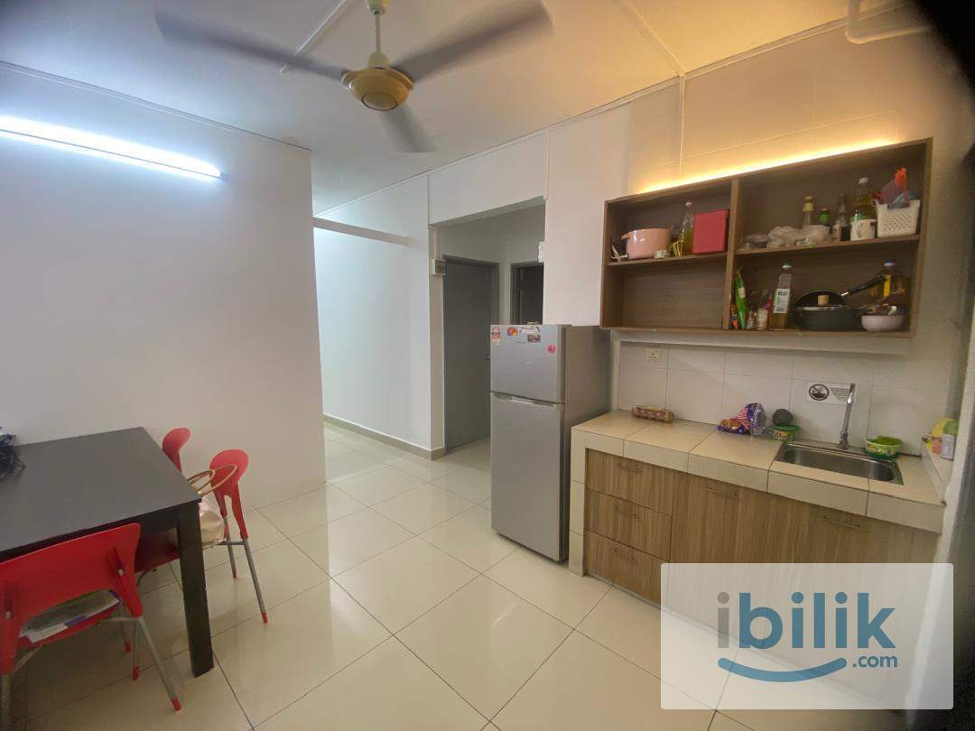Fully Furnished Female Muslim Unit🚝 6 MINS WALK TO MRT Kota Damansara🧹Free Wifi & Weekly Cleaning - Image 4