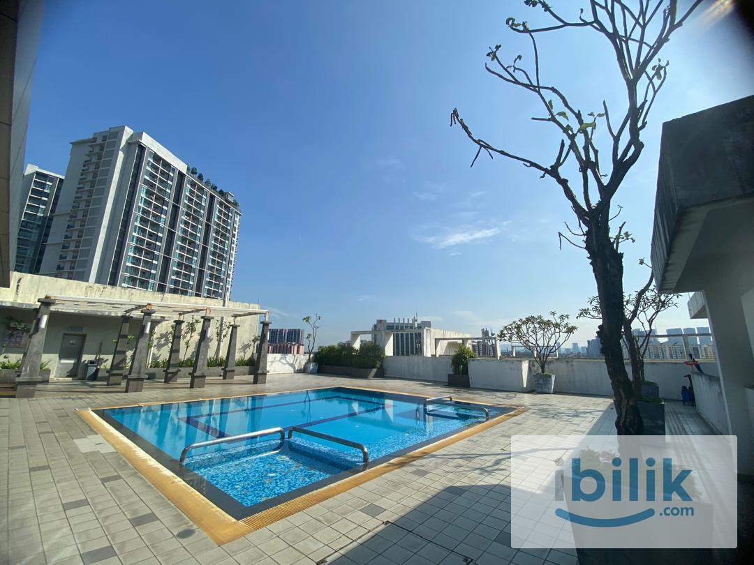 Rare Find Perfect Choice Furnished Male Room 🚶🏻Walk to LRT Ara Damansara🏊🏼 Weekly Cleaning & Free Wifi - Image 5