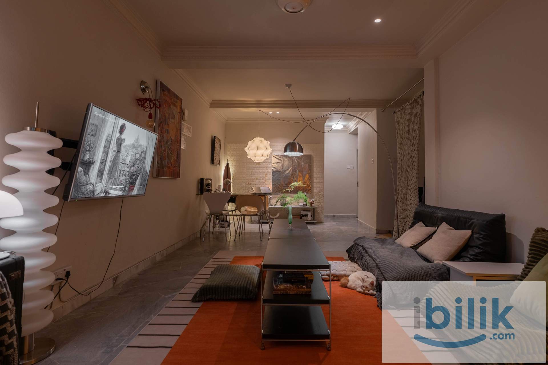 ⚡️ STUNNING DESIGNER ROOM | Creative Haven Next to Awam Besar LRT (Bukit OUG Townhouse) ✨ - Image 9
