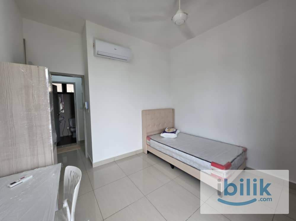 Middle Room at Glomac Centro, Bandar Utama - Image 4