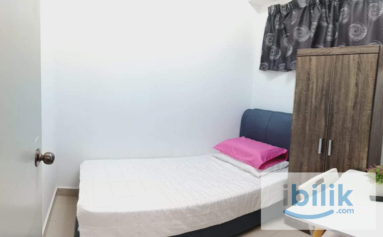 Single Room at Glomac Centro, Bandar Utama - Image 1