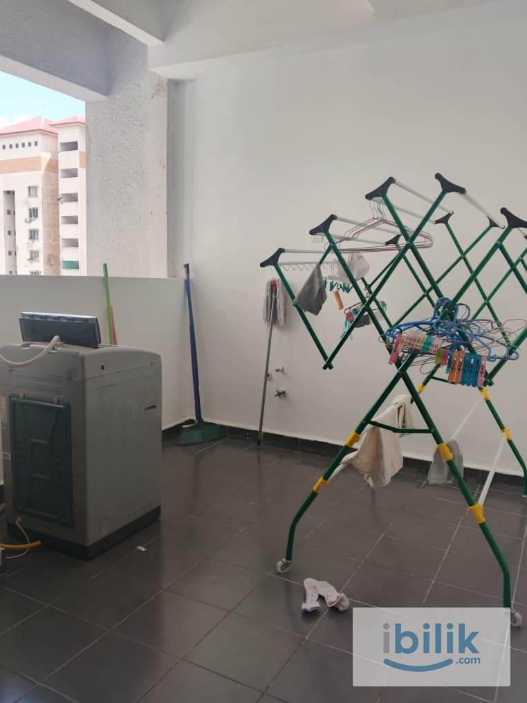 Single Room at Glomac Centro, Bandar Utama - Image 2