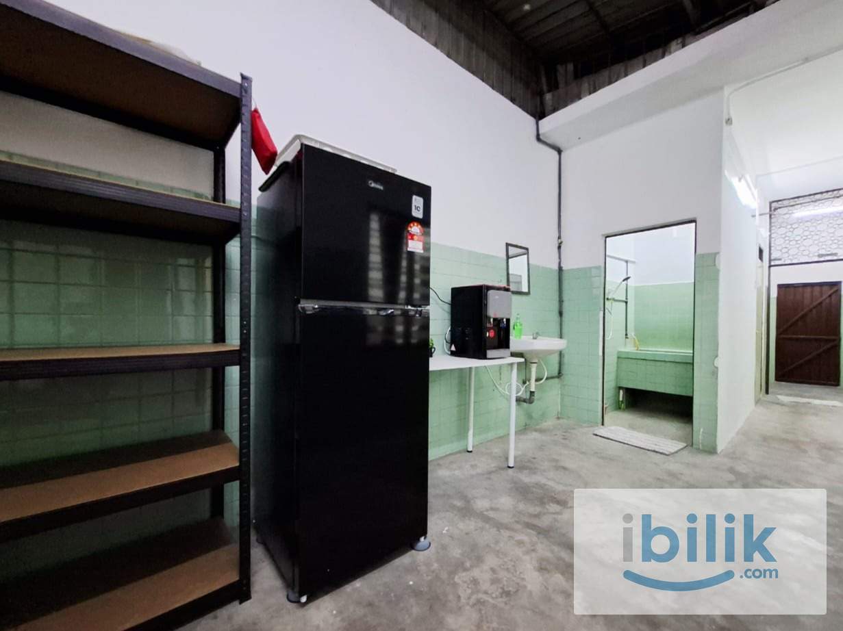Affordable Female Room  - Image 4