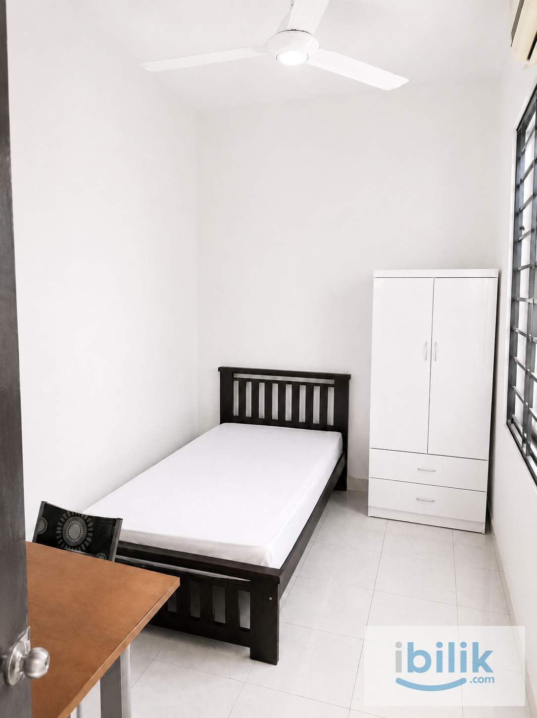 COZY FEMALE SINGLE ROOM - Image 1