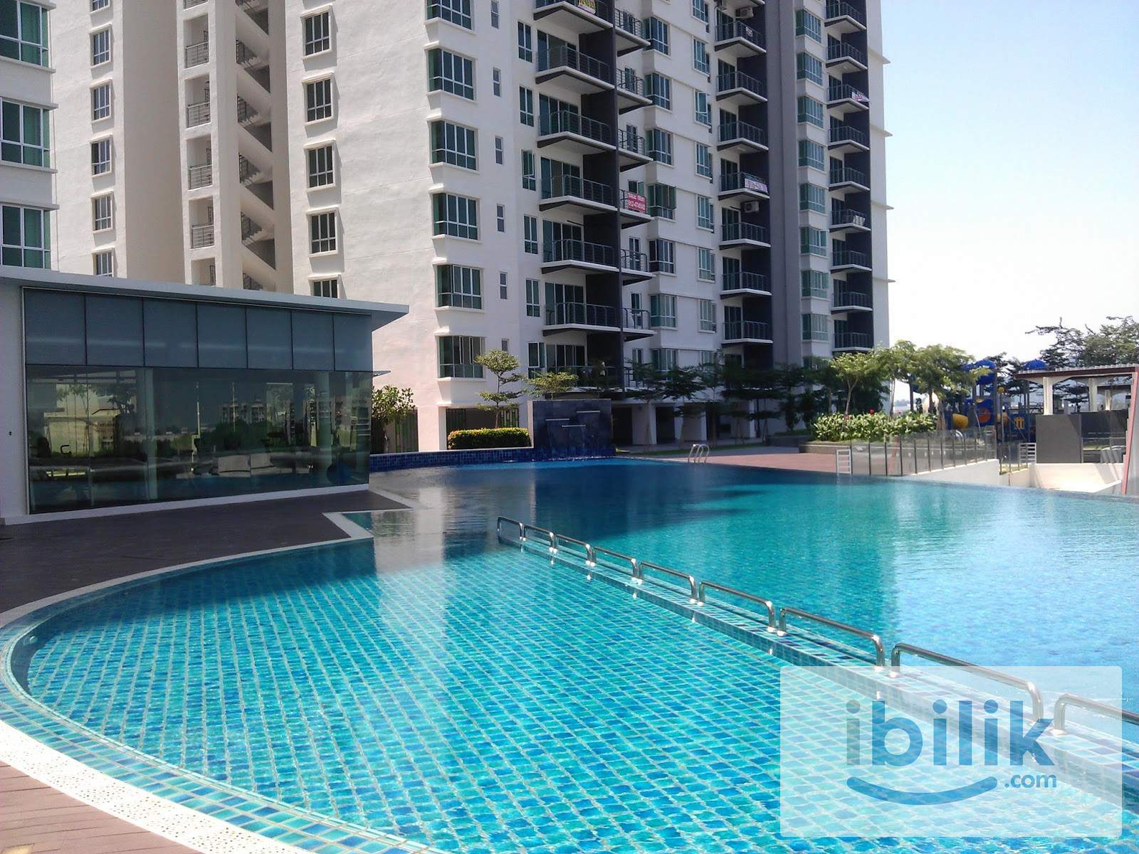 🏡Fully Furnished Middle Room At Elit Heights, Bayan Baru🏡 - Image 5
