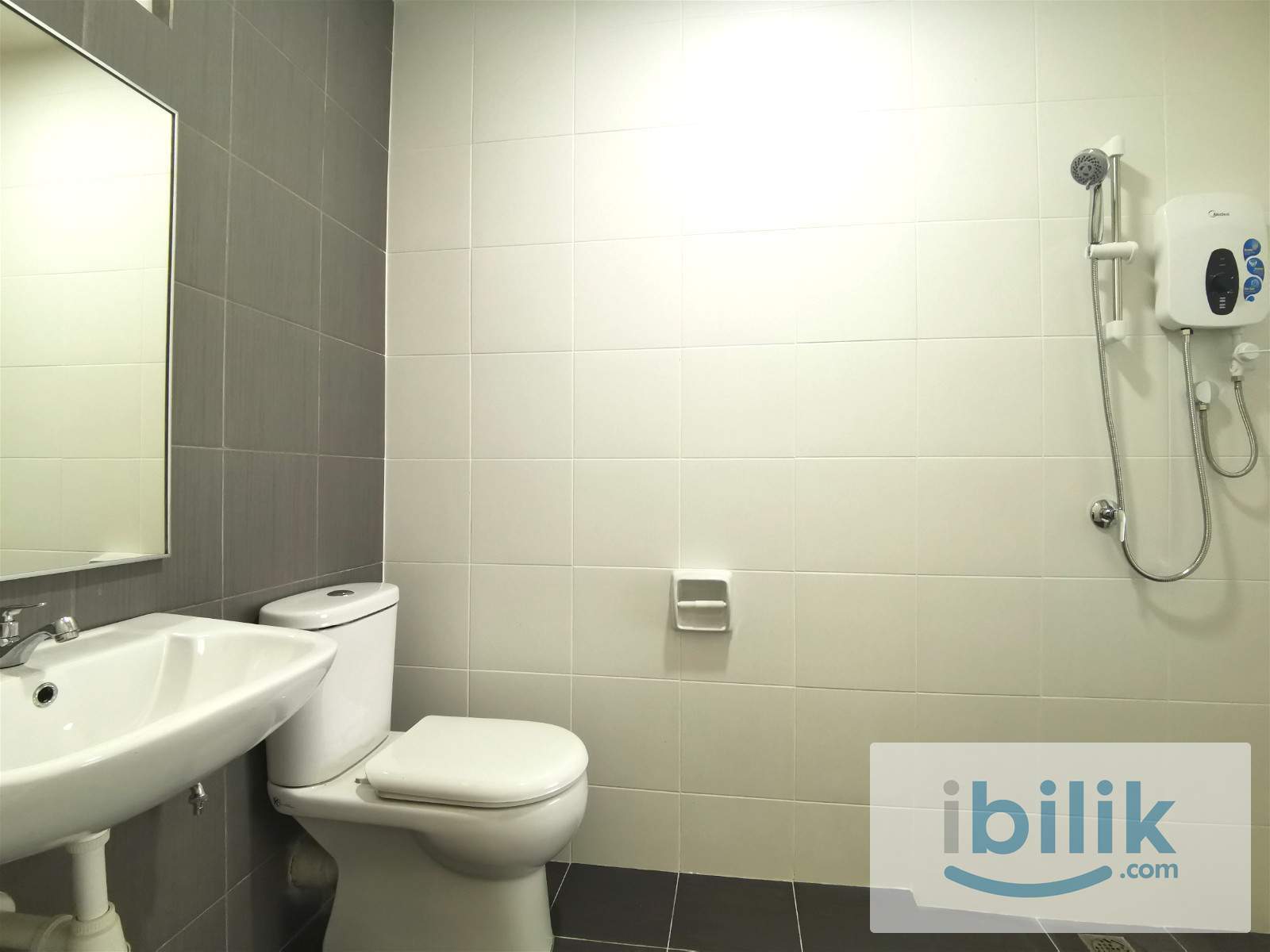 🏠Fully Furnished Middle Room at Summerskye, Bayan Lepas🏠 - Image 5