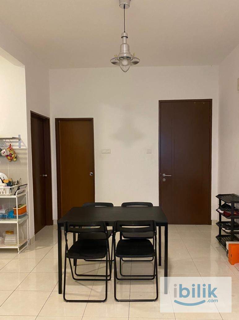 Muslim Female Medium Room for Rent – Comfortable, Safe & Affordable  - Image 1