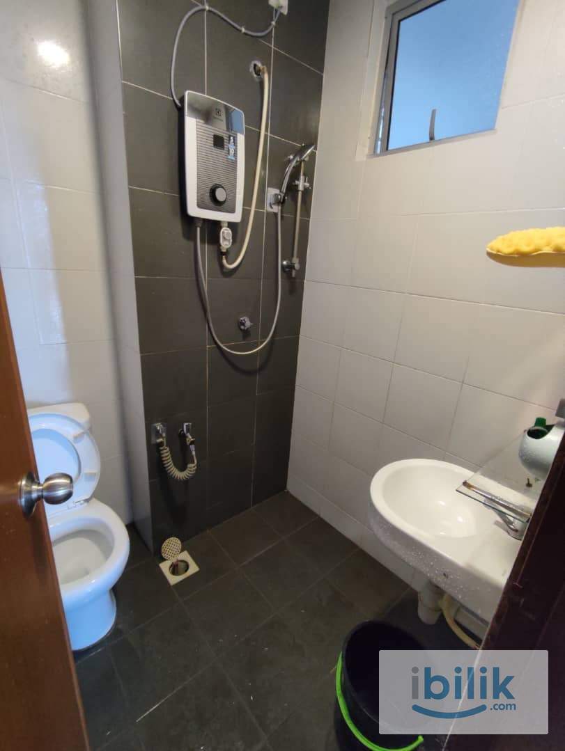 Ascotte Boulevard Female Muslim Room , near Cascadia Eco hill to rent - Image 8