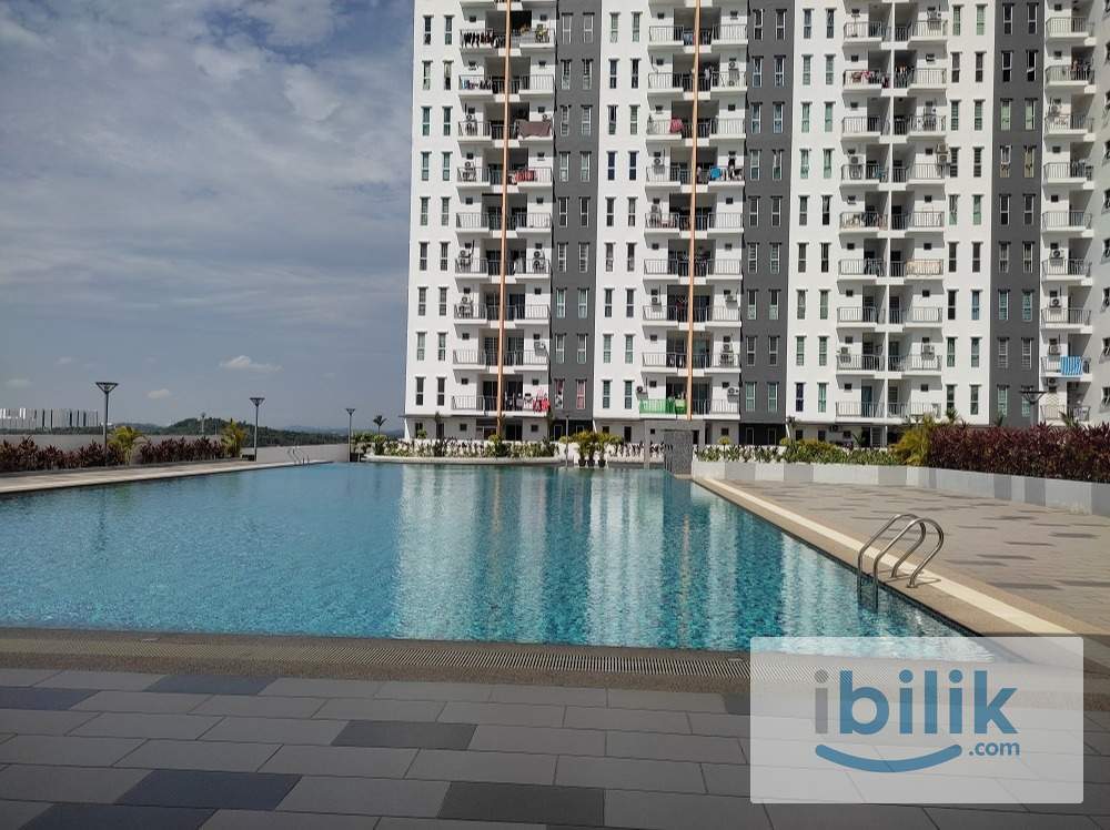Ascotte Boulevard Condo | Bandar Rinching, Semenyih-Muslim Female Medium Room for Rent  - Image 3