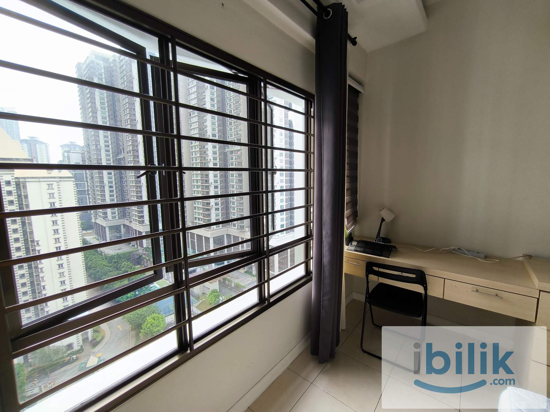 FULL FURNISHED MASTER ROOM + PRIVATE TOILET | CASA KIARA 1(FEMALE ONLY) - Image 3
