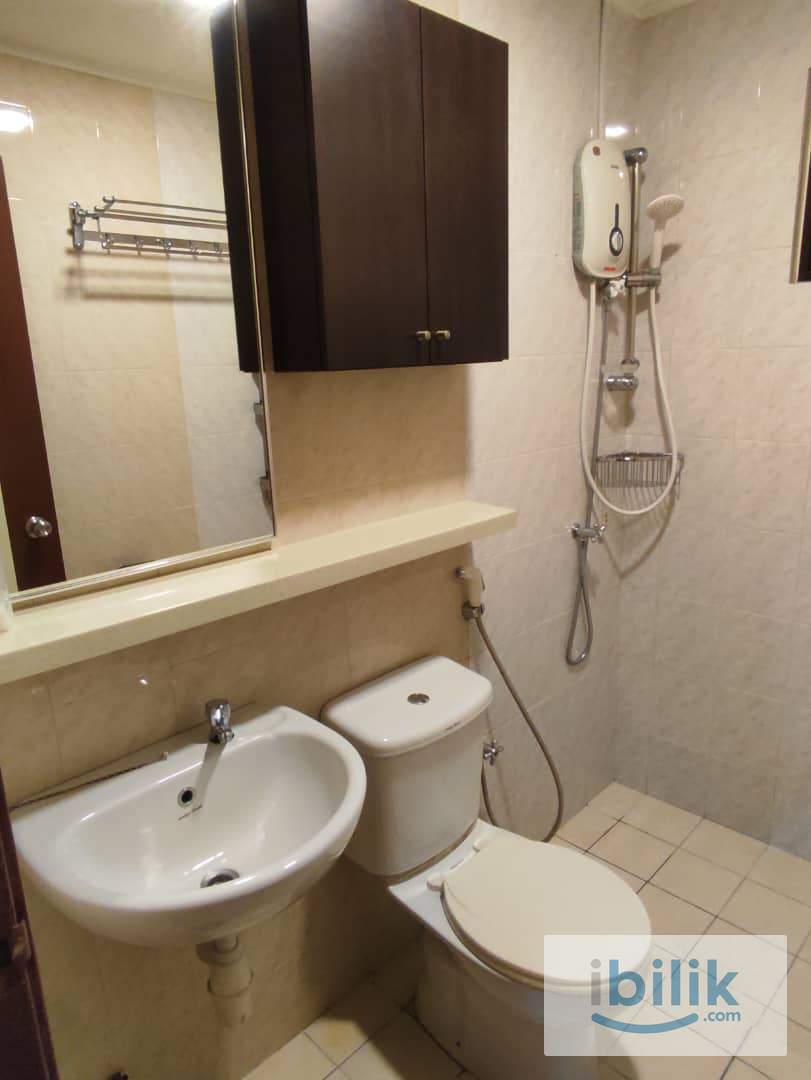 FULL FURNISHED FEMALE SINGLE ROOM WITH SHARED TOILET | CASA KIARA 1, MONT KIARA - Image 4