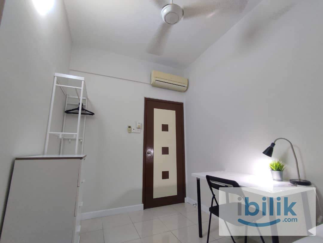 FULL FURNISHED FEMALE SINGLE ROOM WITH SHARED TOILET | CASA KIARA 1, NEAR MONT KIARA - Image 1