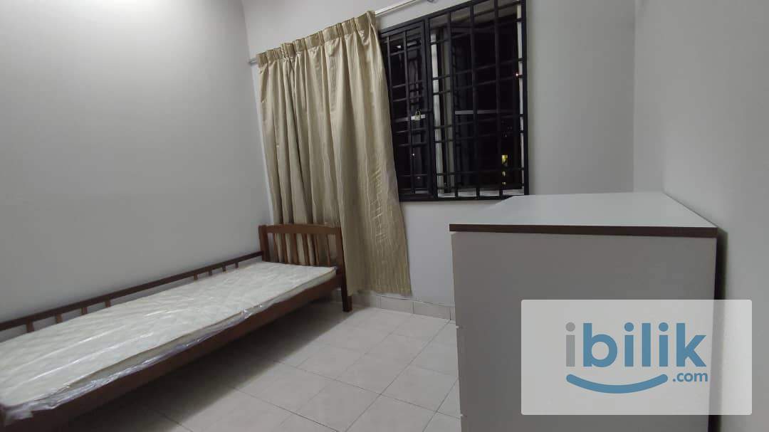 Private Male Room+WiFi @Tainia Apartment, Kota Damansara, near IOI Damansara - Image 1