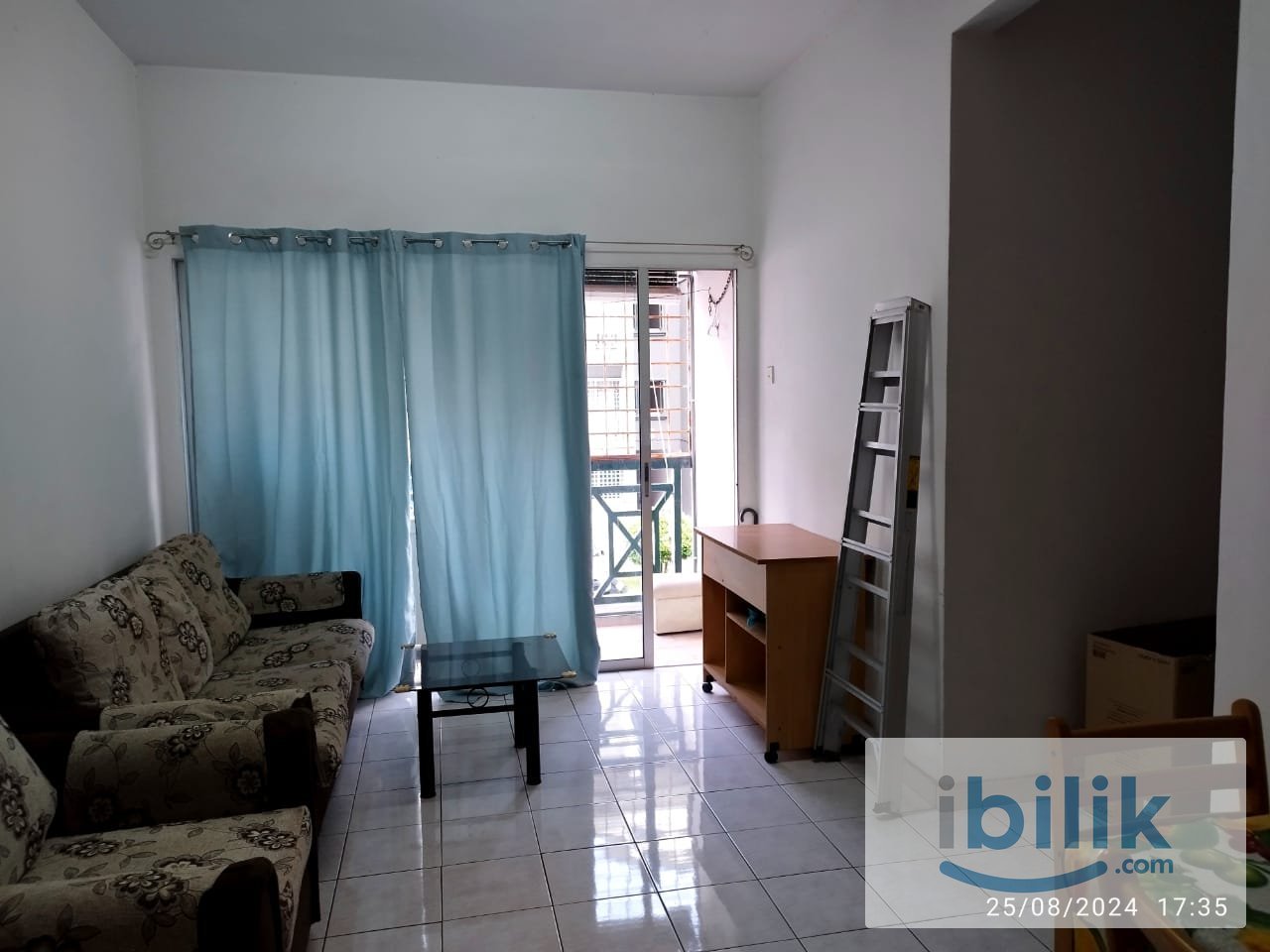 SMALL ROOM - Image 4
