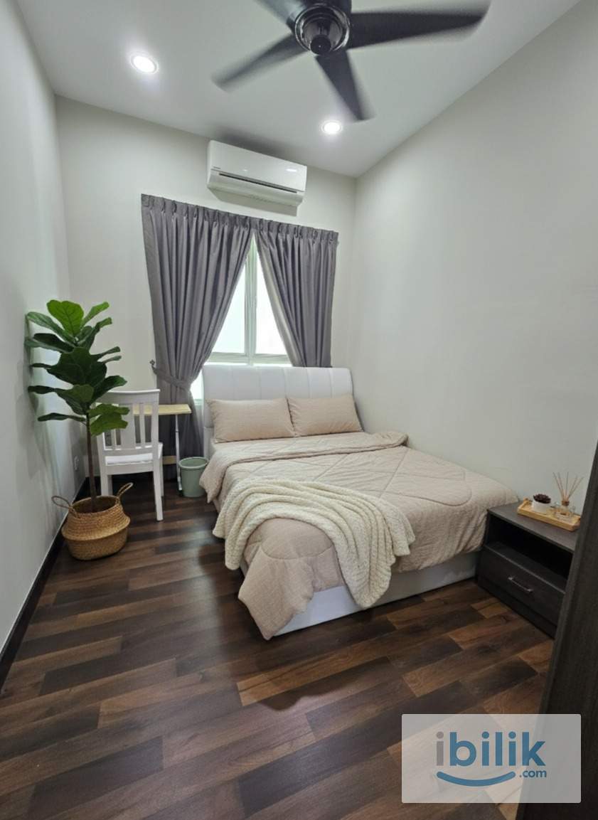 😍 PREMIUM Middle Room at Fiera Vista, Sungai Ara 😍 - Image 1