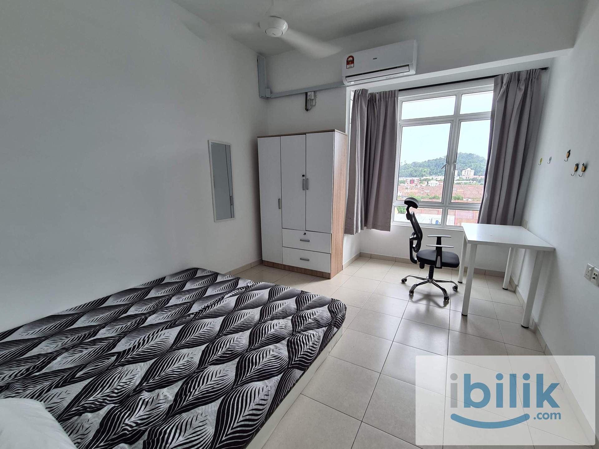 ✅✅ Deluxe Couple/Middle Room @ Bayan Baru ✅✅ - Image 1