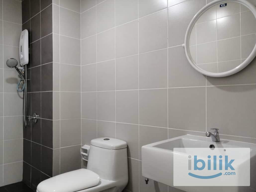 ✅✅ Deluxe Couple/Middle Room @ Bayan Baru ✅✅ - Image 5