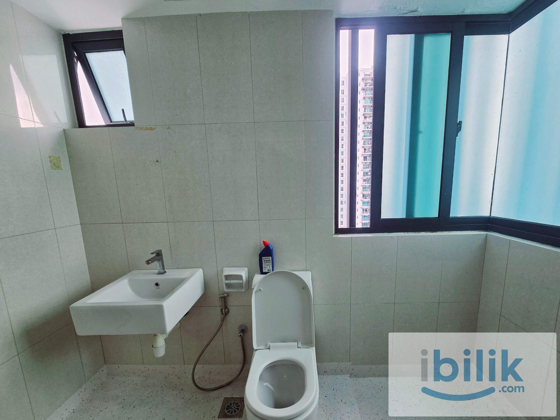 ☘️🏢✨COSY MASTER ROOM @ Bayan Baru☘️🏢✨ - Image 2