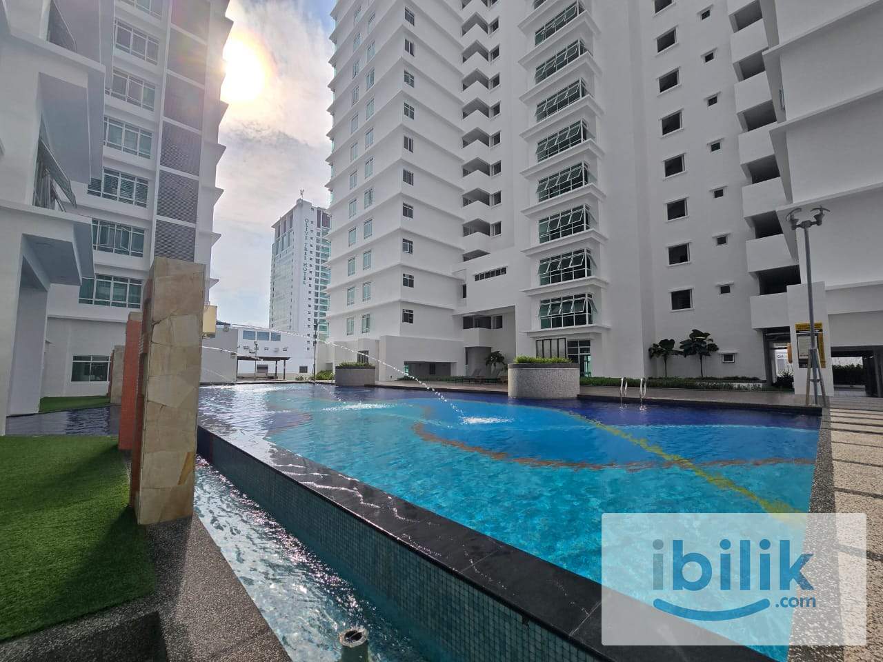 BEAUTIFUL FF PRIVATE ROOM at Arena Residence Bayan Baru☘️✨ - Image 1