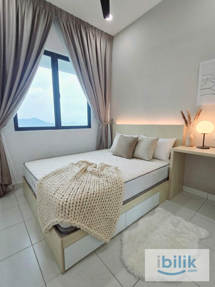 Deluxe FEMALE Room @ Bayan Lepas (Near B.Lepas FIZ, Airport, Sunshine Square)✨🏢💗💋 - Image 1