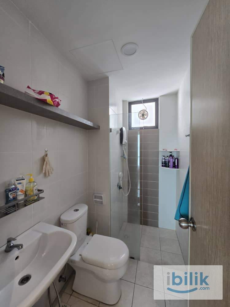 Deluxe FEMALE Room @ Bayan Lepas (Near B.Lepas FIZ, Airport, Sunshine Square)✨🏢💗💋 - Image 3